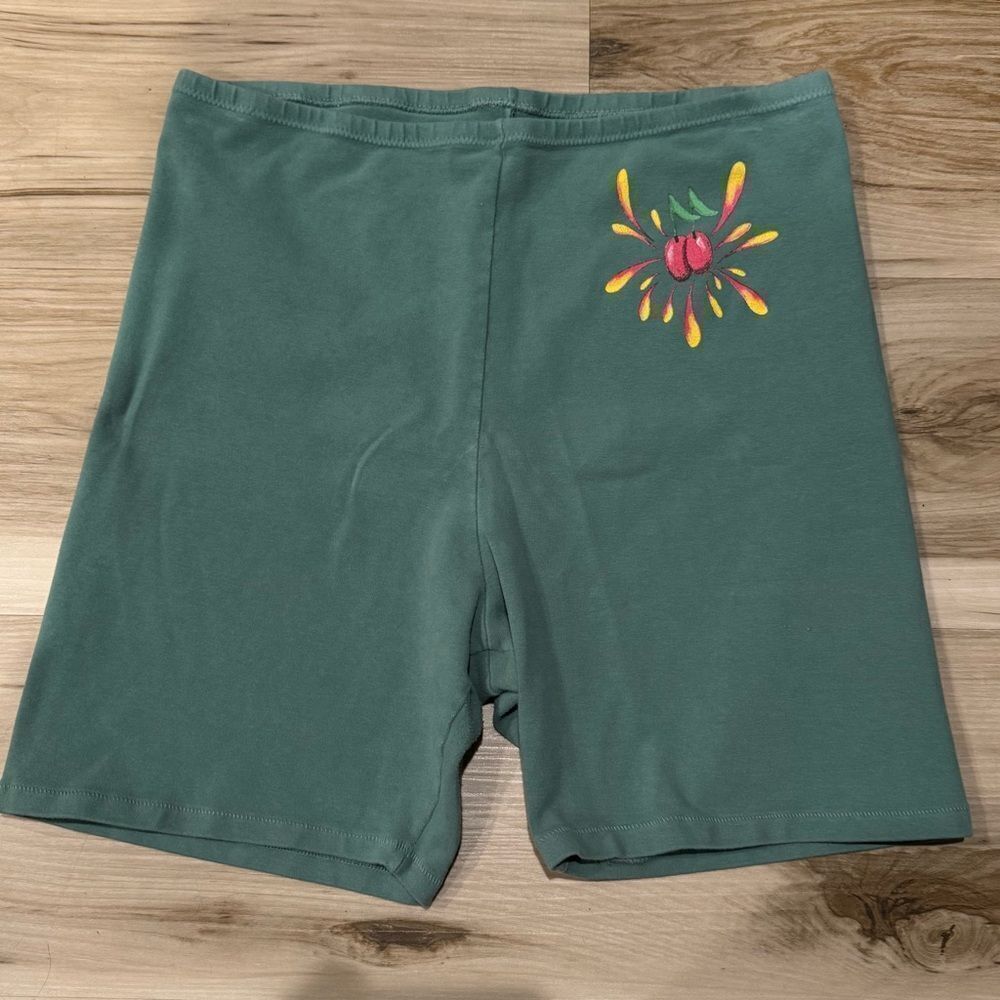 Cherry LA Biker Shorts Green Women’s Large
